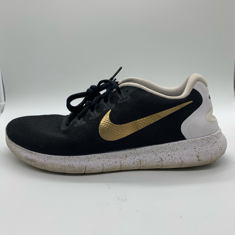 Nike iD Free Run “Black Metallic Gold”.